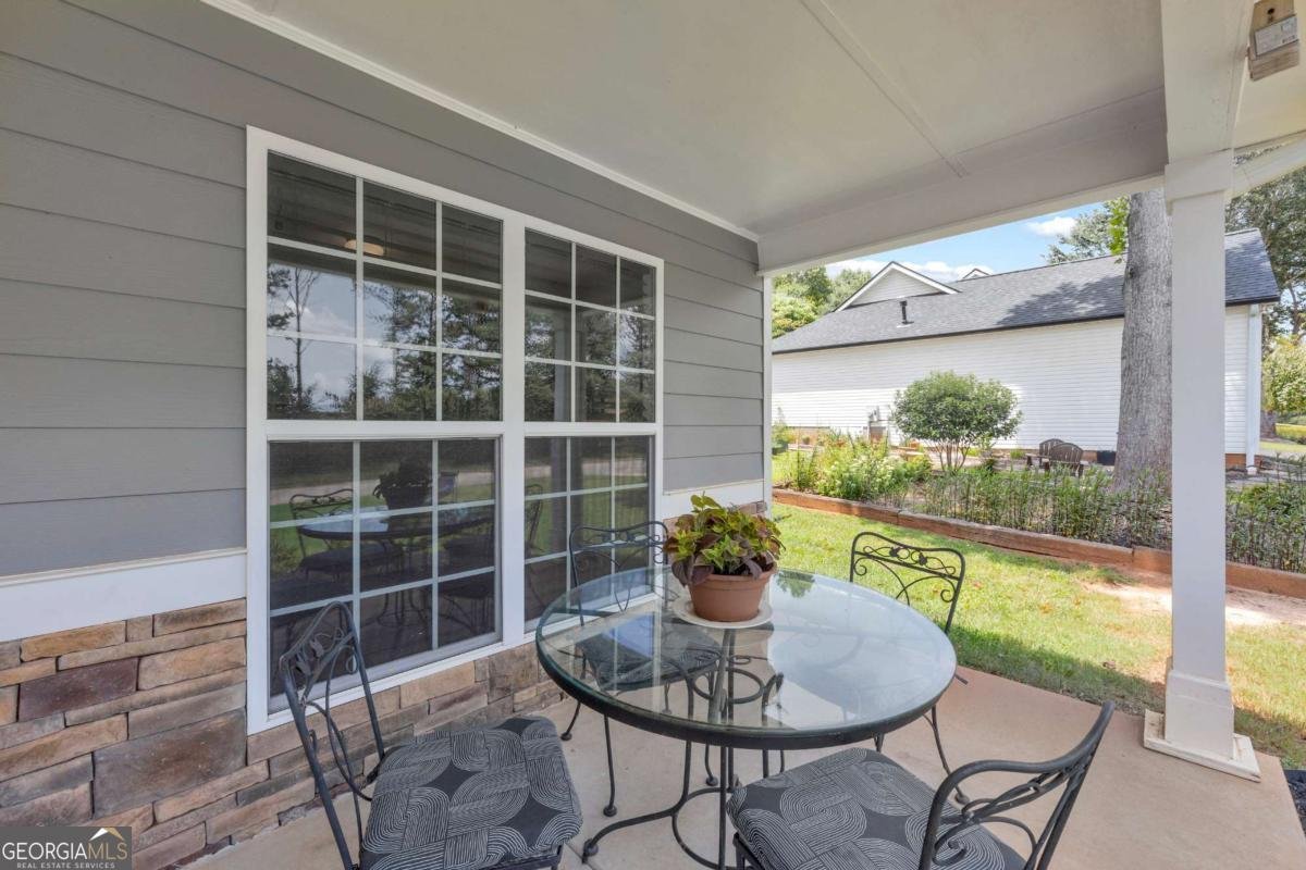 388 Belmont Park Drive Commerce - Photo 32
