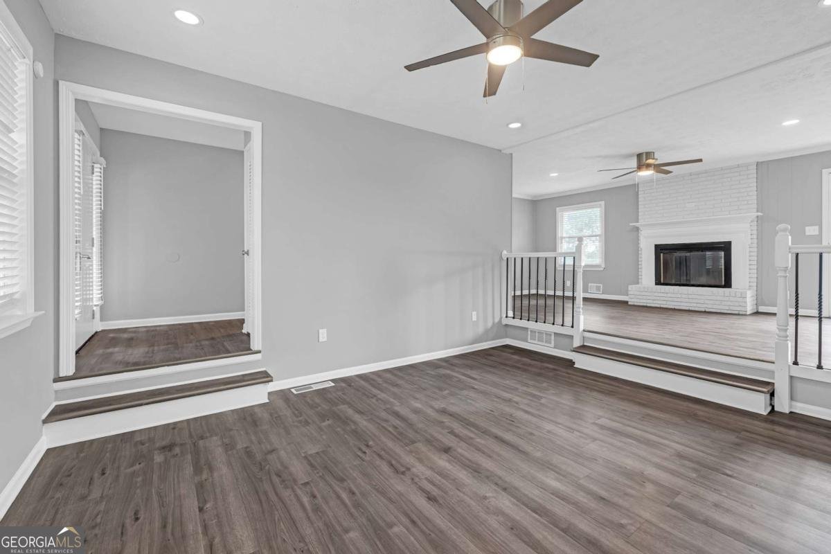 497 Dicks Court Lilburn - Photo 12
