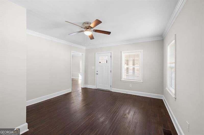 2506 Maple Street East Point - Photo 26