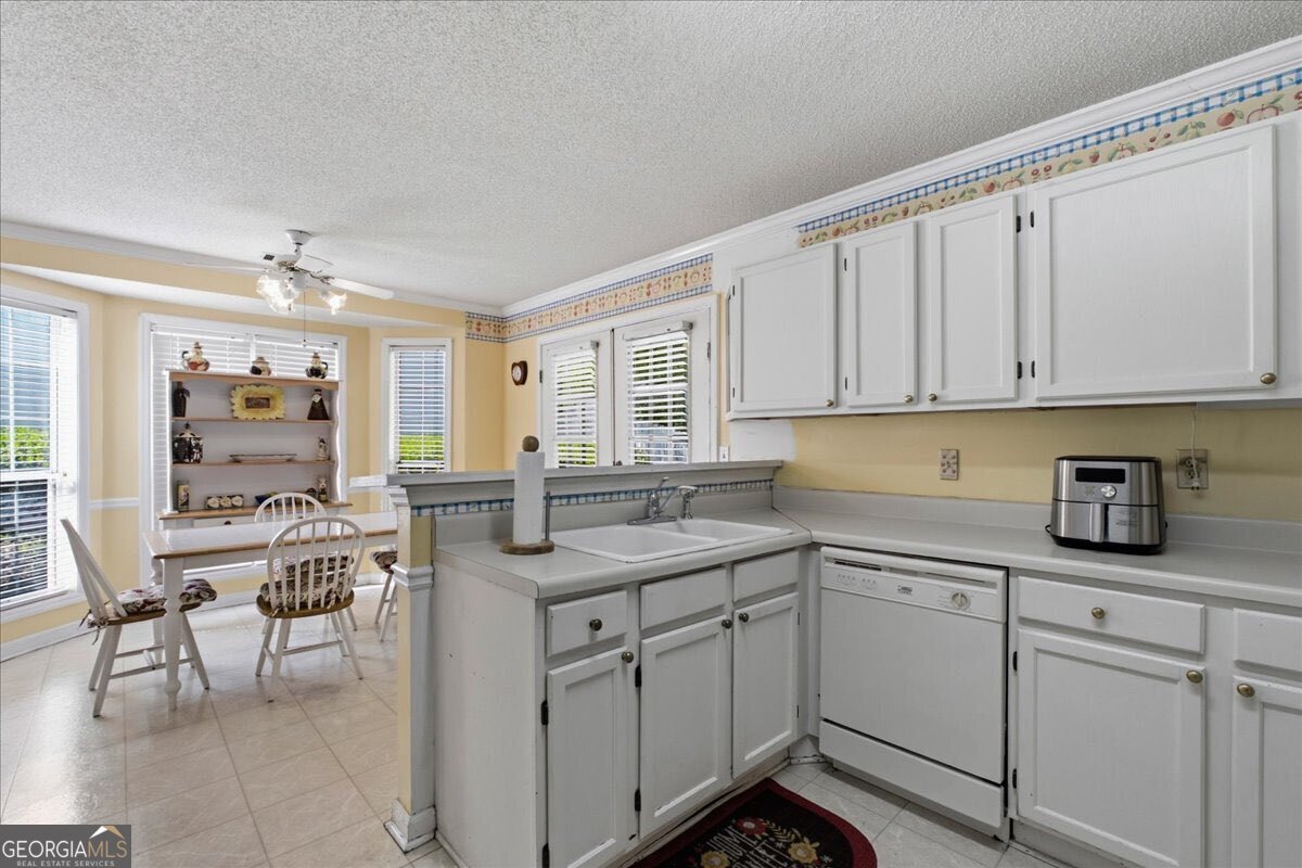 511 Barclay Court Stone Mountain - Photo 15