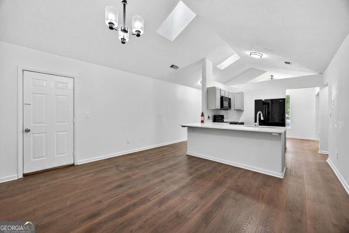 633 Sandys Lane Atlanta - Photo 6