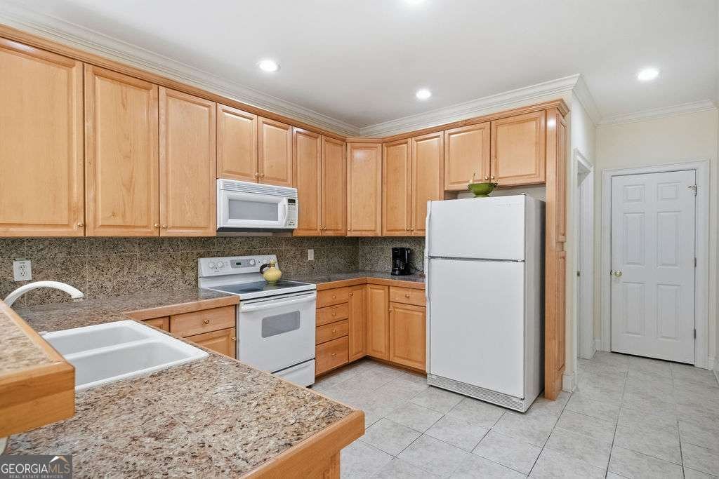 245 Deerhill Drive Bogart - Photo 15