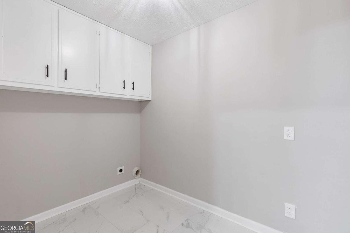 3846 Teresa Terrace Lilburn - Photo 10
