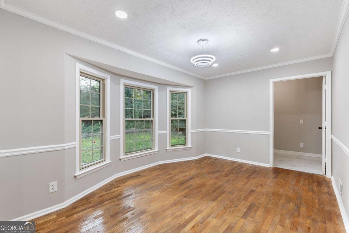 3846 Teresa Terrace Lilburn - Photo 9
