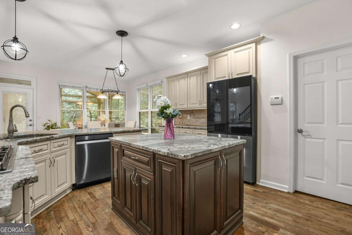1340 Tahoe Pines Circle Alpharetta - Photo 13