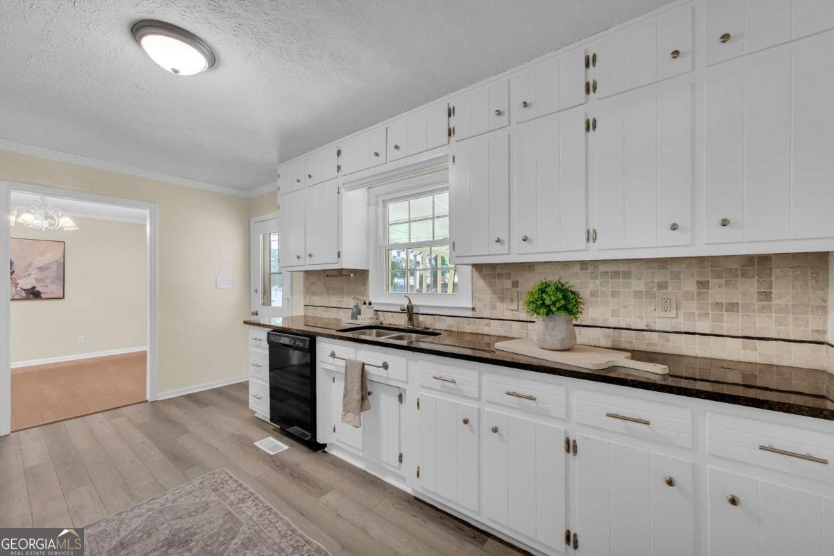 185 Knob Lick Drive Athens - Photo 11