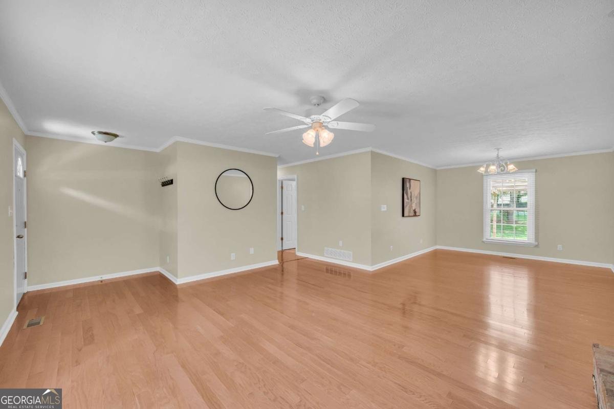 185 Knob Lick Drive Athens - Photo 8