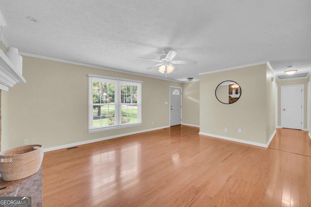 185 Knob Lick Drive Athens - Photo 9