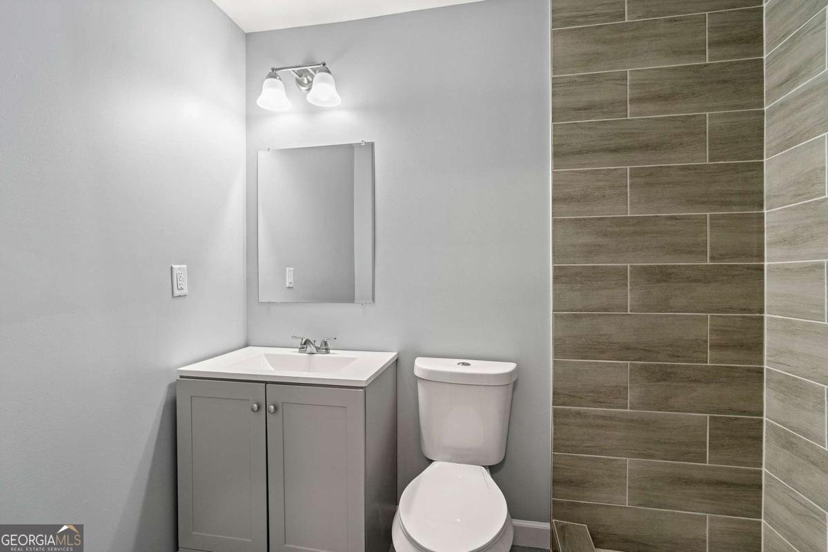 1718 Lisbon Drive Atlanta - Photo 14