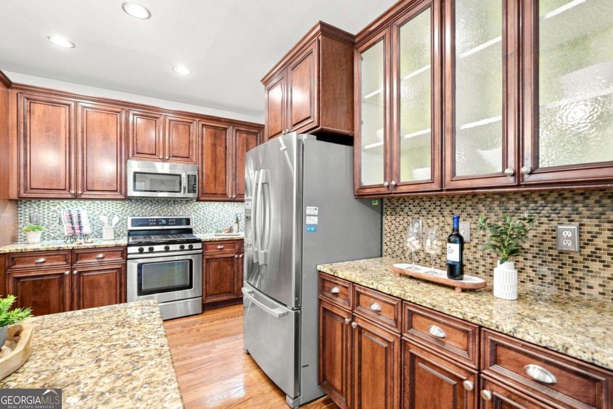 7350 Devonhall Way Johns Creek - Photo 14