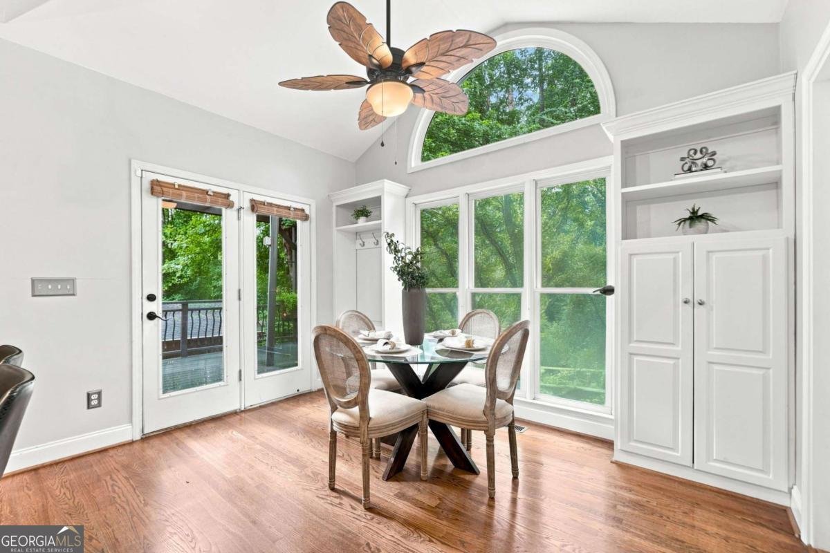 7350 Devonhall Way Johns Creek - Photo 16