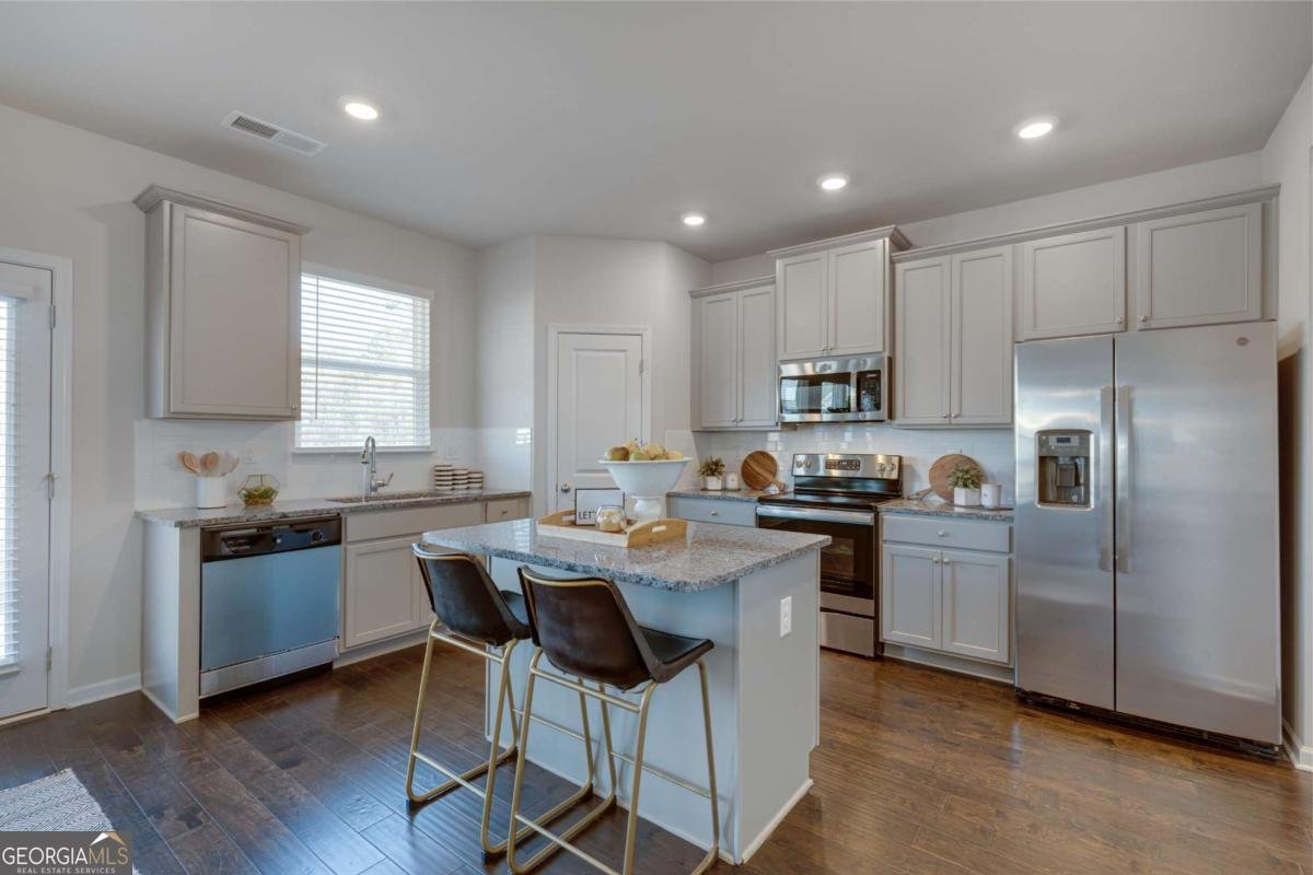 527 Collier Mills Road Lawrenceville - Photo 6