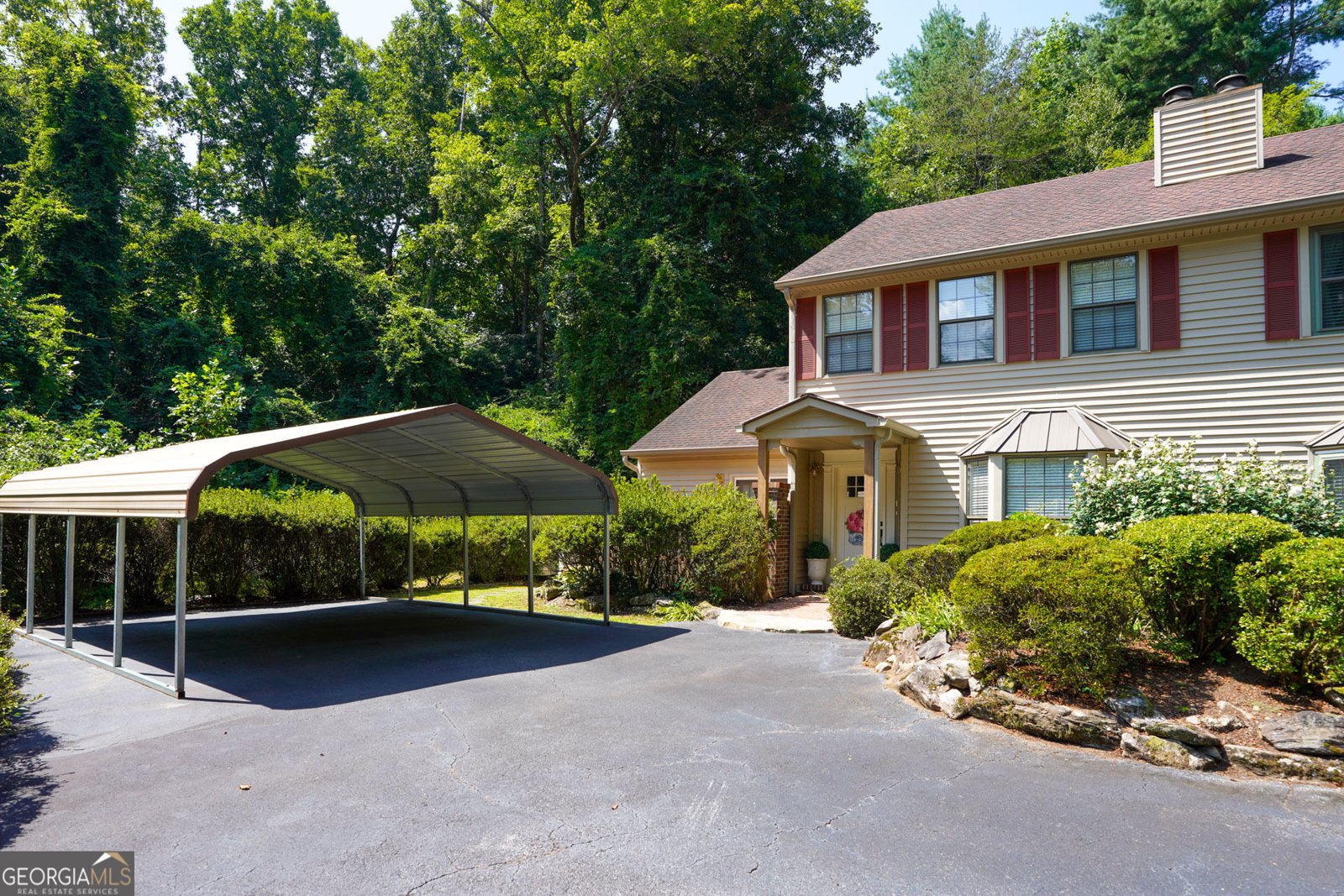 199 Stornoway Drive Clayton - main photo