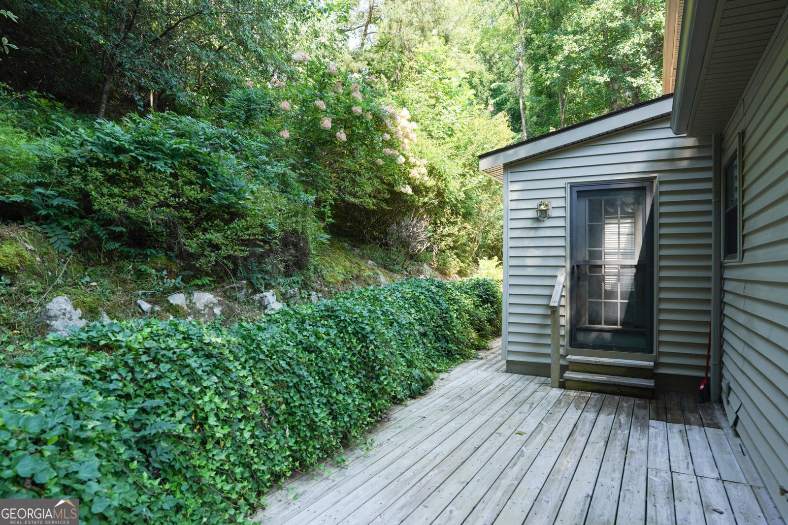 199 Stornoway Drive Clayton - Photo 14