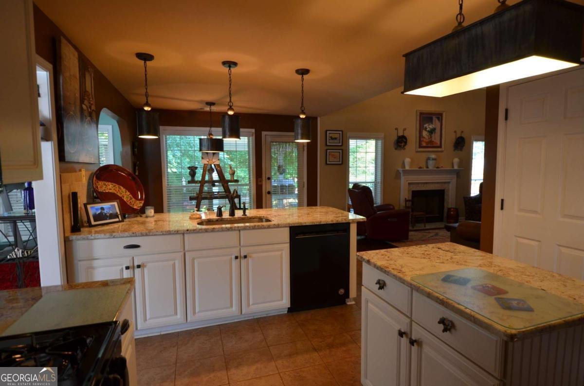 2513 Baysridge Drive Kennesaw - Photo 14