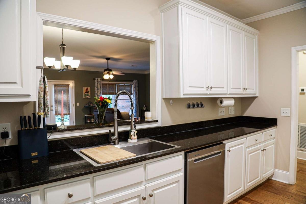 136 Wisteria Drive Winder - Photo 7