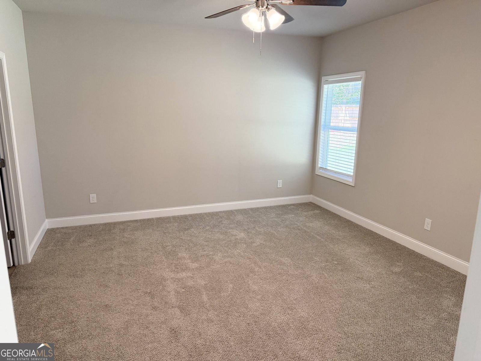 505 Kaitlin Circle Griffin - Photo 25