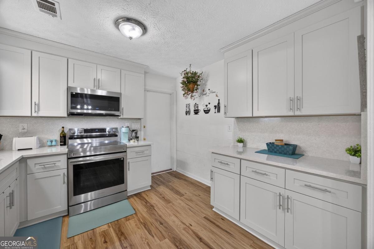 1019 Park West Lane Stone Mountain - Photo 11