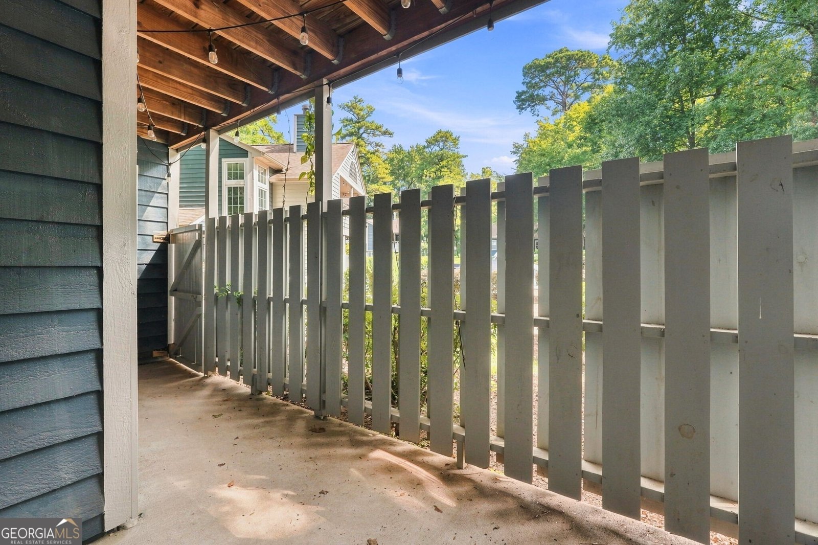 1402 Crossing Drive Atlanta - Photo 17