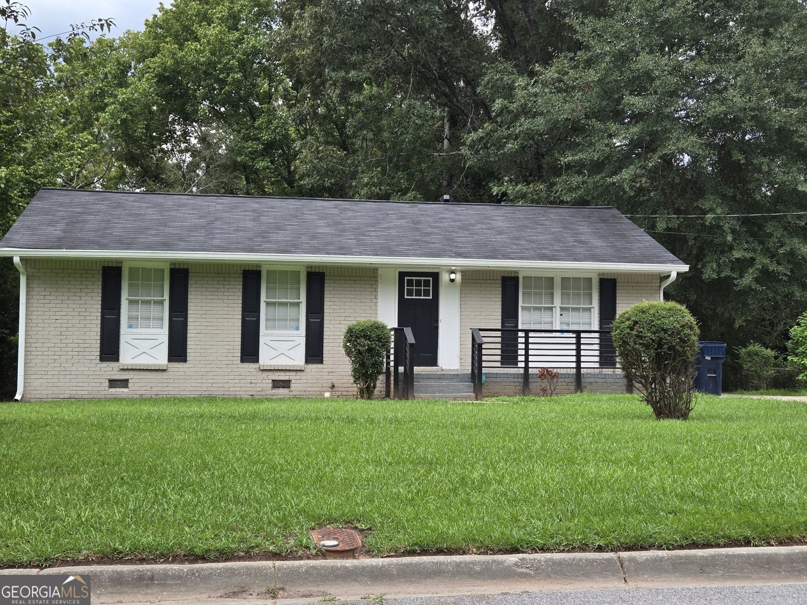 2668 Beacon Drive South Fulton - main photo