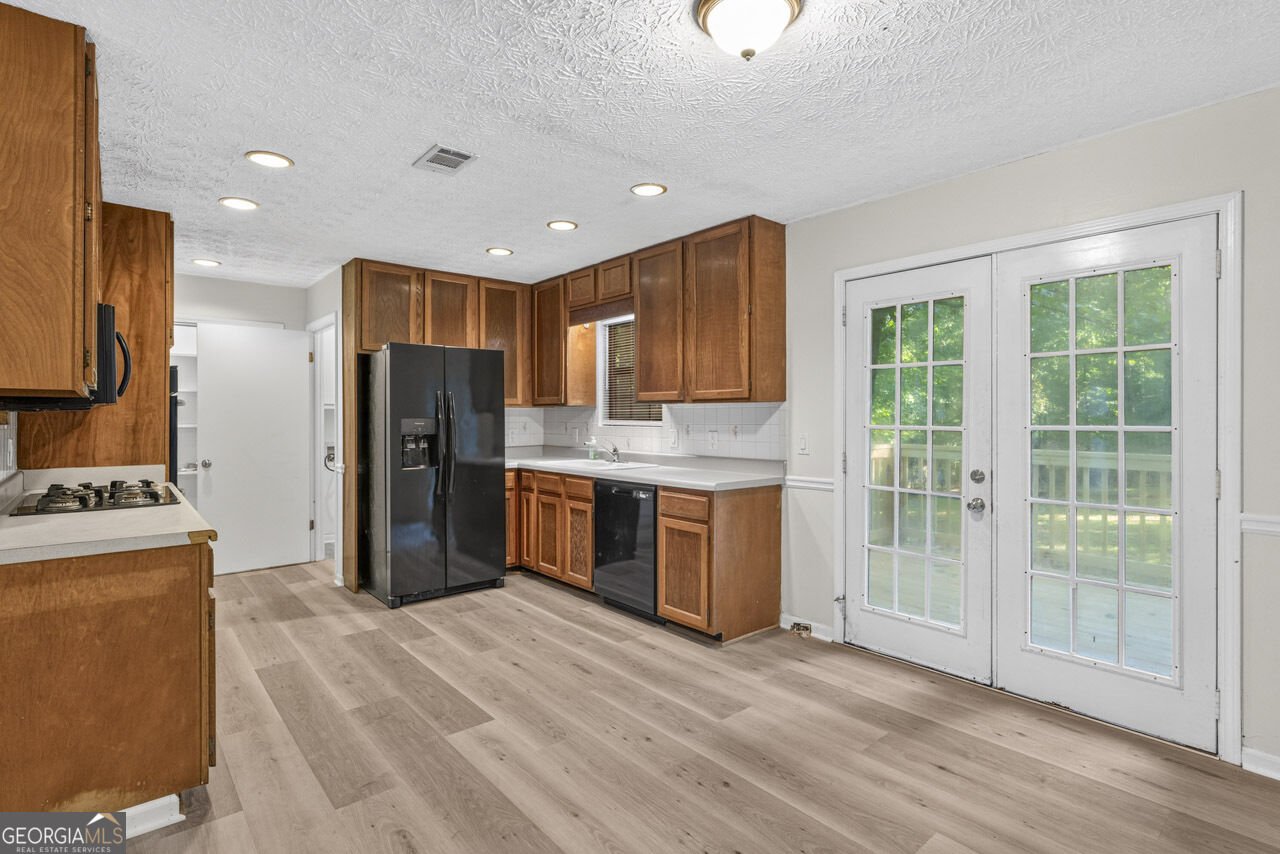 45 Guthrie Place Stockbridge - Photo 11