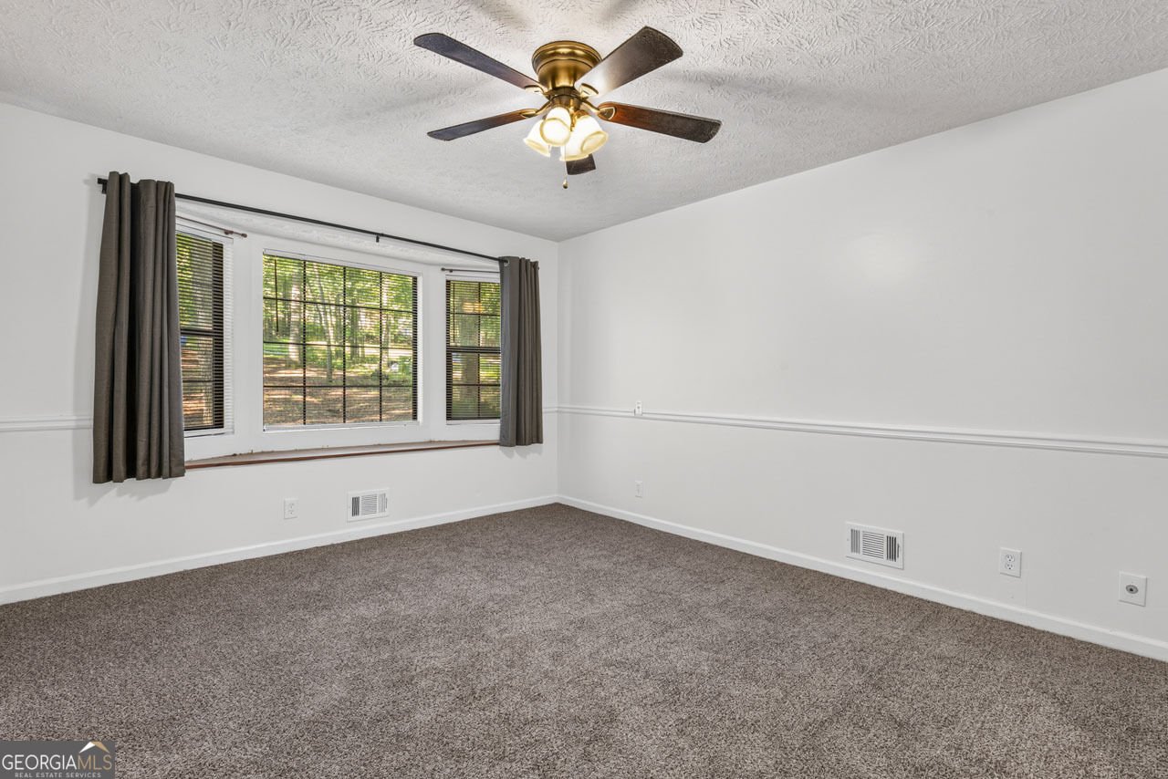 45 Guthrie Place Stockbridge - Photo 15
