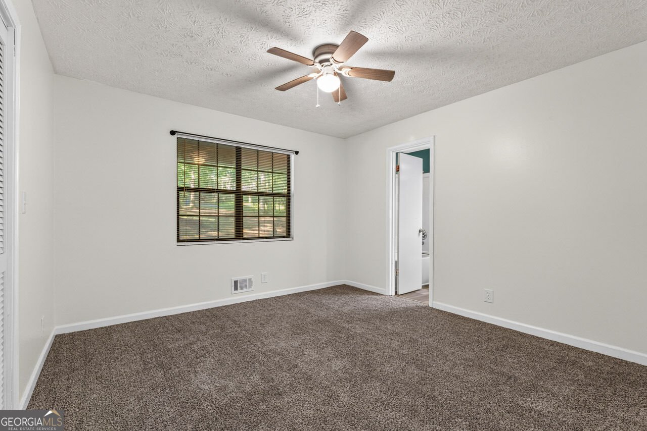 45 Guthrie Place Stockbridge - Photo 19