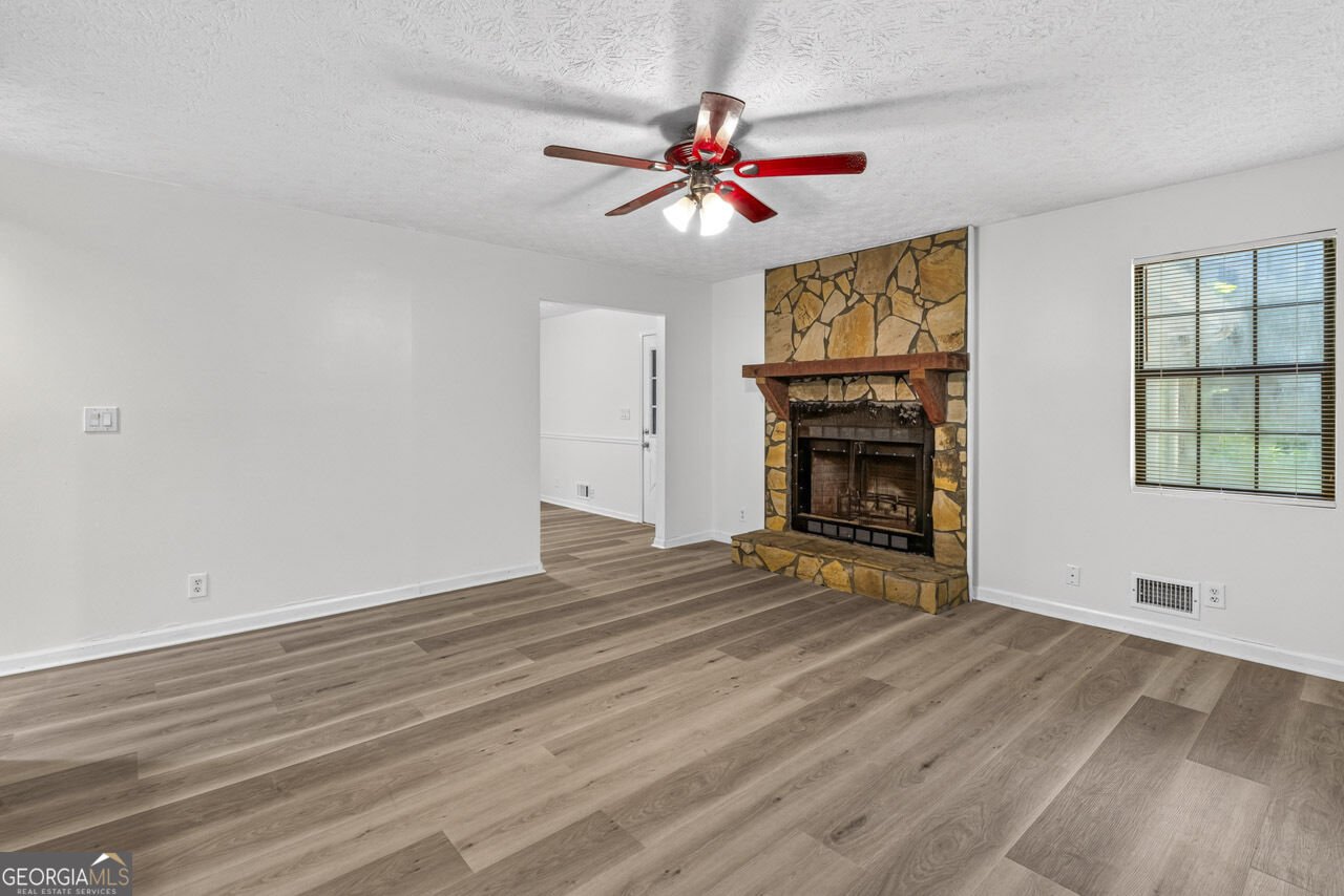 45 Guthrie Place Stockbridge - Photo 9