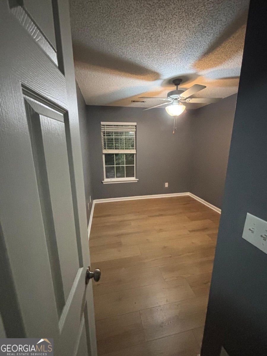 7690 Creekside Lane Riverdale - Photo 10
