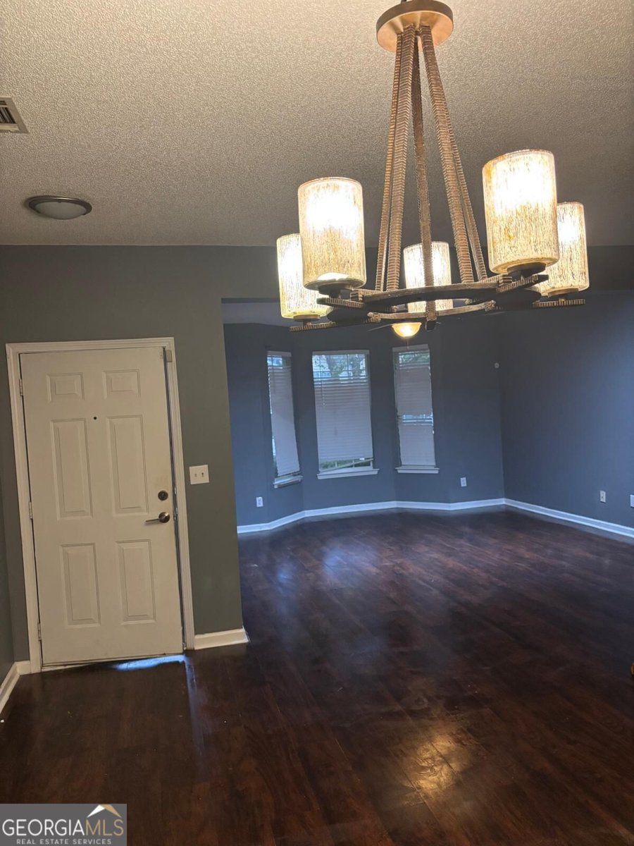 7690 Creekside Lane Riverdale - Photo 11