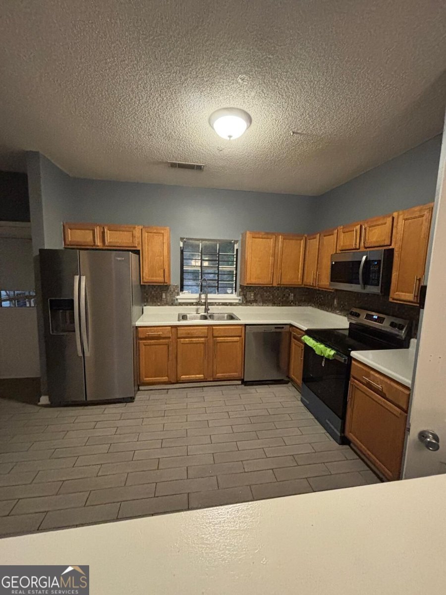 7690 Creekside Lane Riverdale - Photo 15