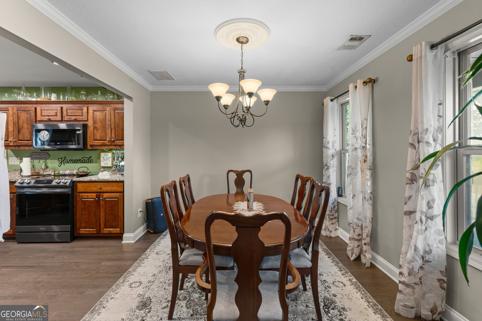 541 Greenridge Lane Loganville - Photo 11