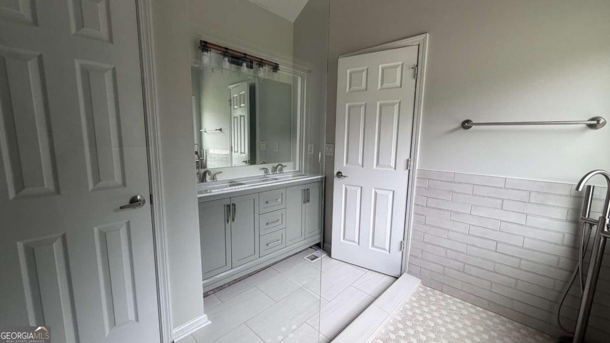 1755 Katrina Jo Ann Circle Dacula - Photo 14