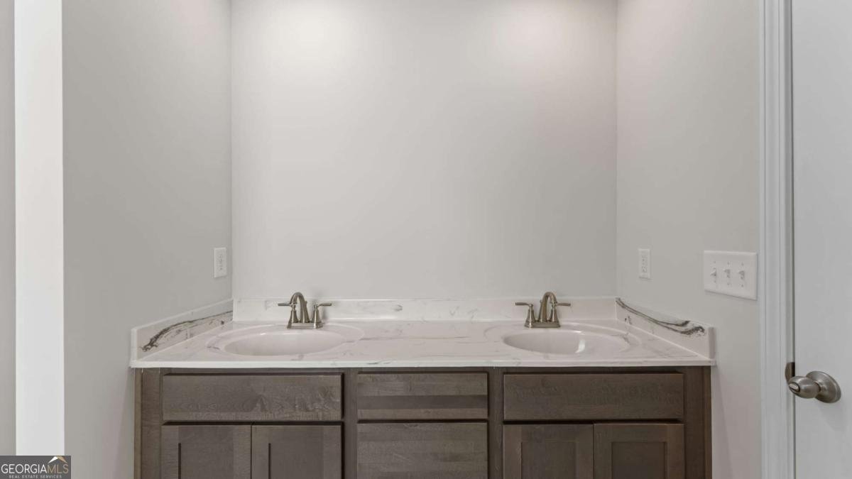 357 Bloomfield Circle Canton - Photo 9