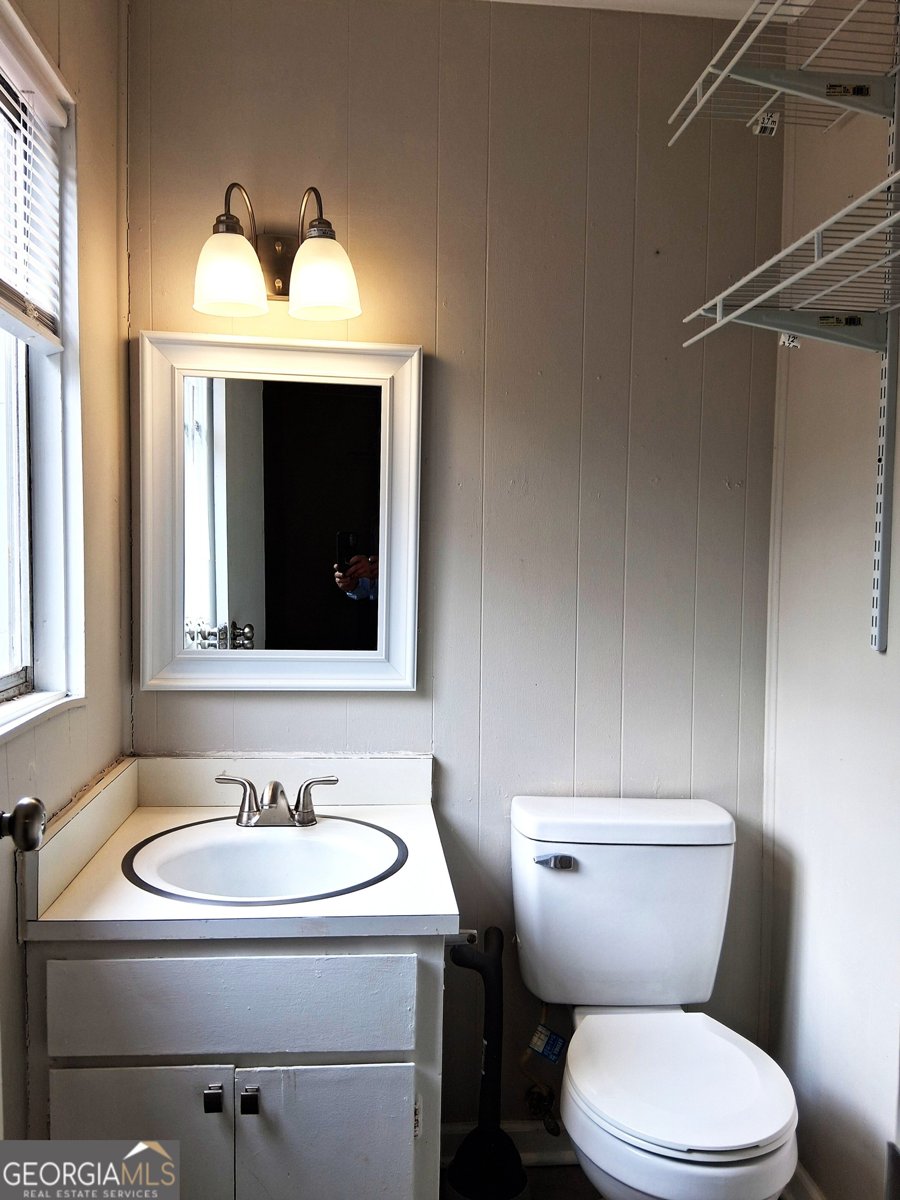 2732 Village Green Lane Macon - Photo 9