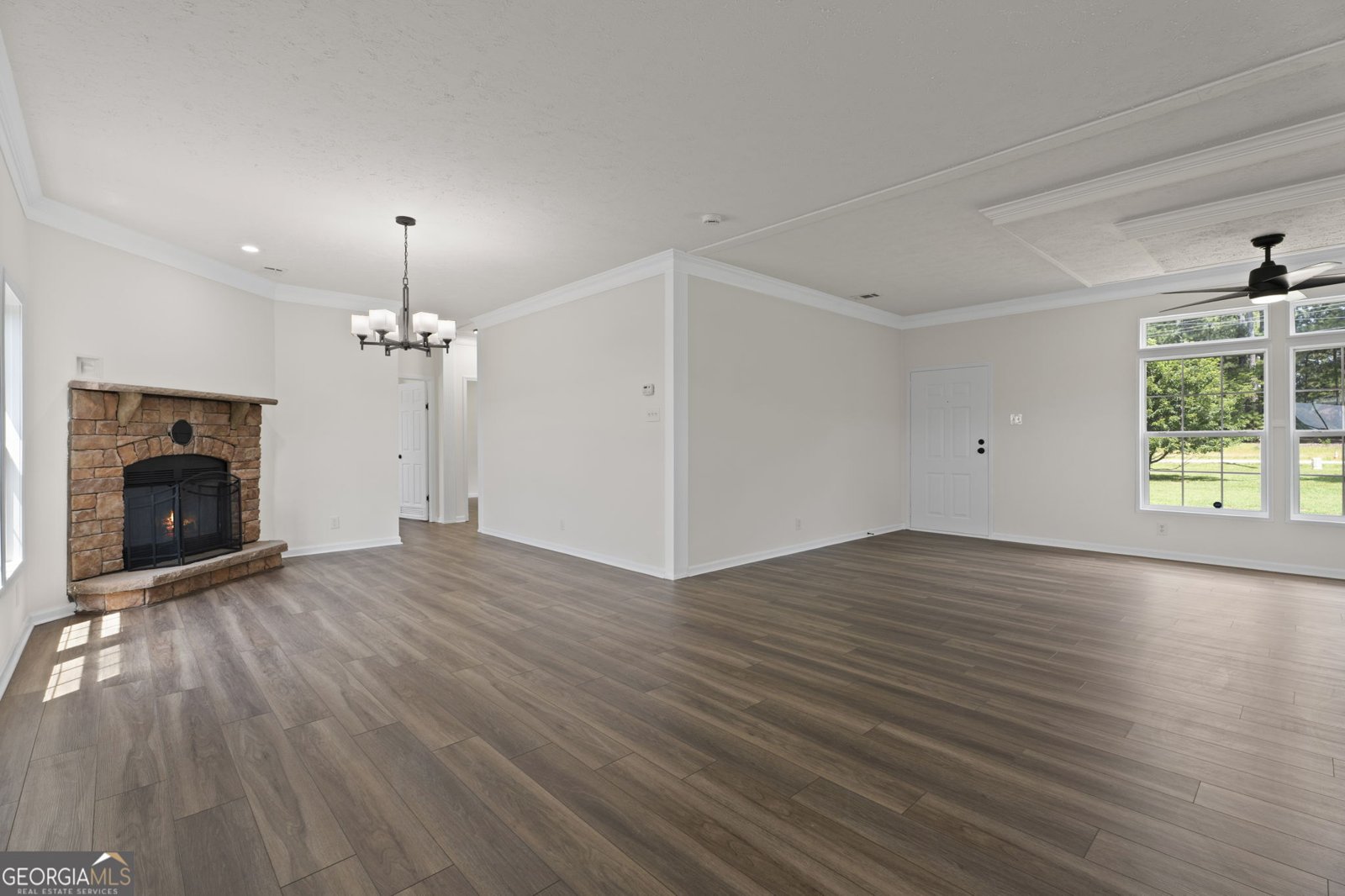1300 Credille Pond Road Greensboro - Photo 8