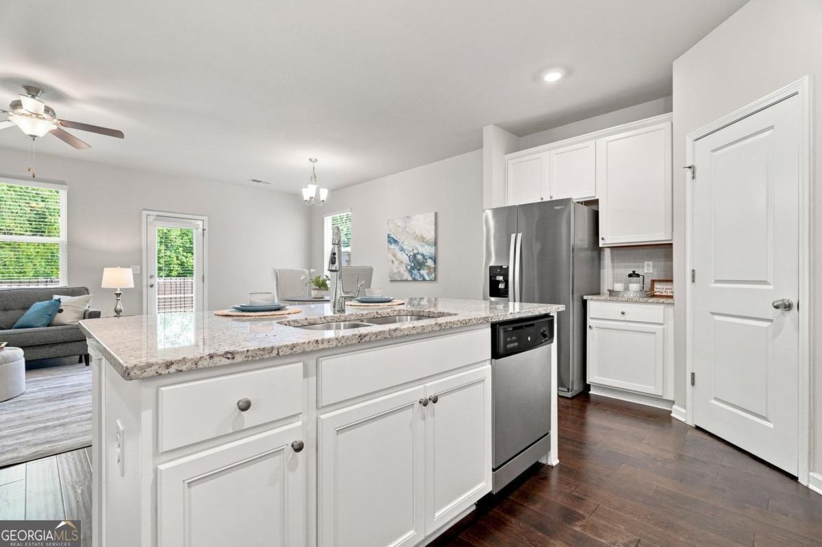 1620 Jacobs Way Stone Mountain - Photo 10