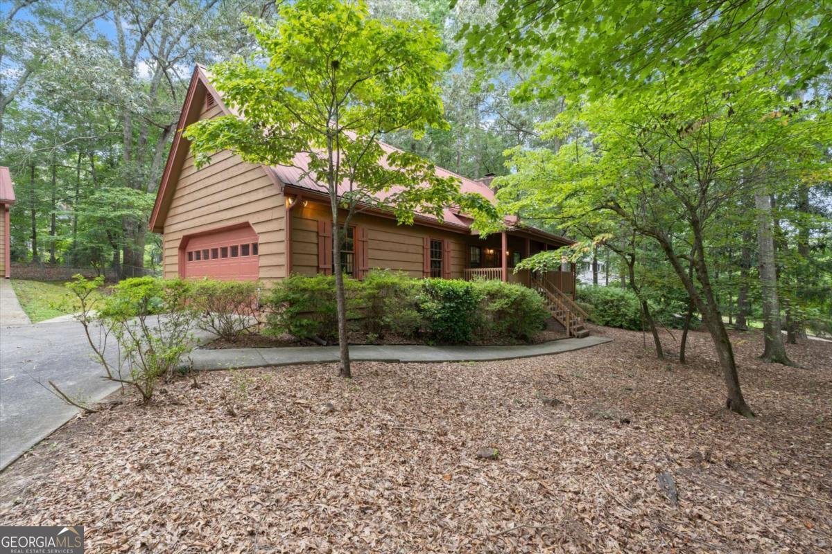 2932 Village Drive Marietta - main photo