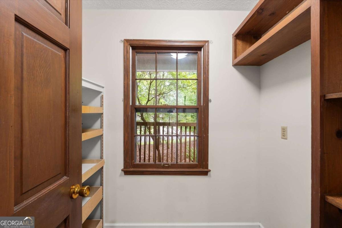 2932 Village Drive Marietta - Photo 7