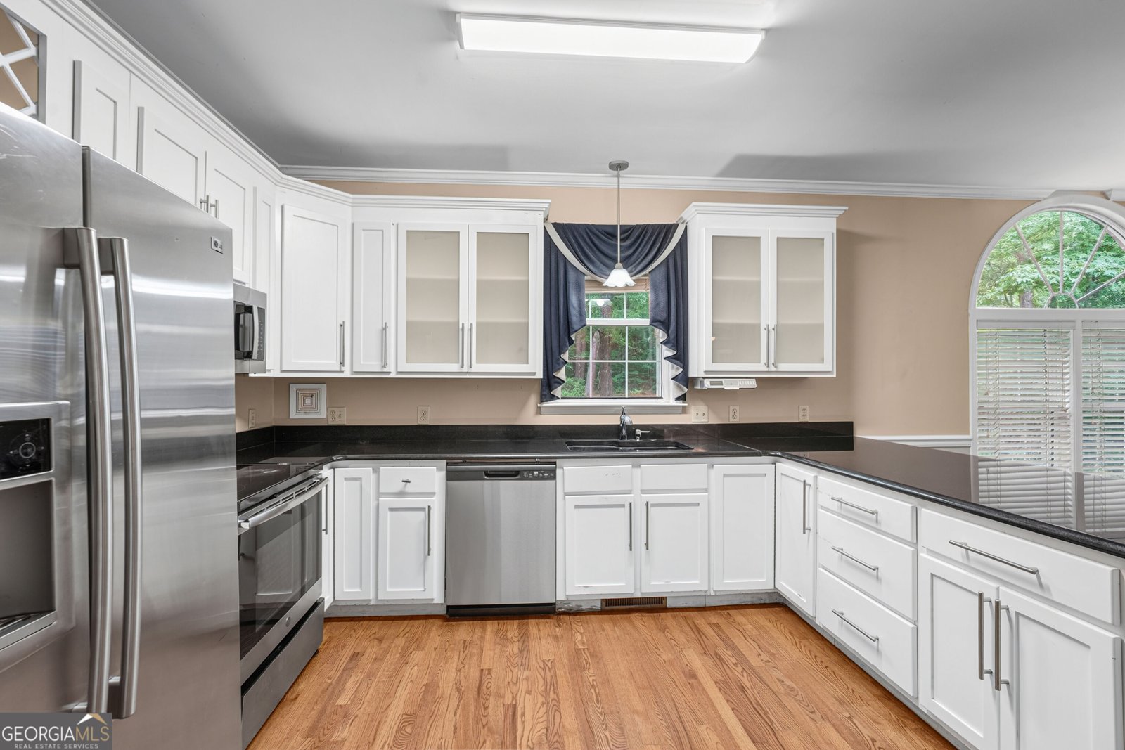 421 Creekside Drive Gray - Photo 19