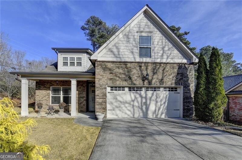 4001 Sovereign Drive Buford - main photo