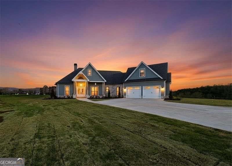 303 Eminence peak Rydal - main photo