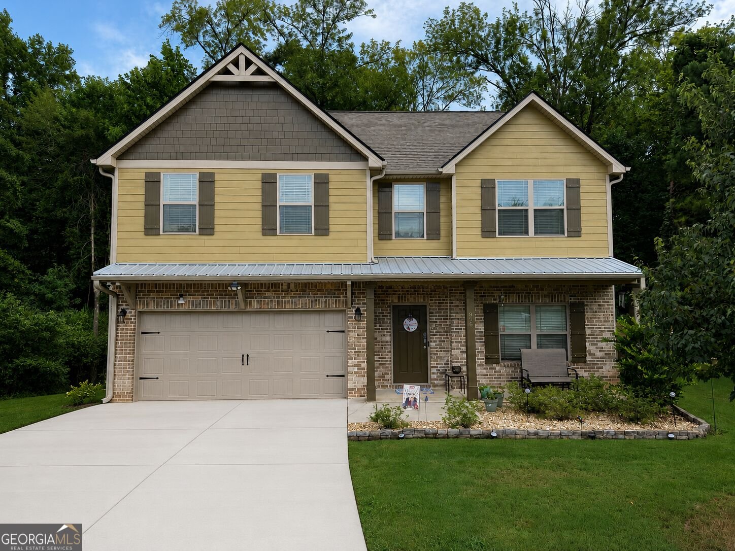 896 Crescent Lane Griffin - main photo