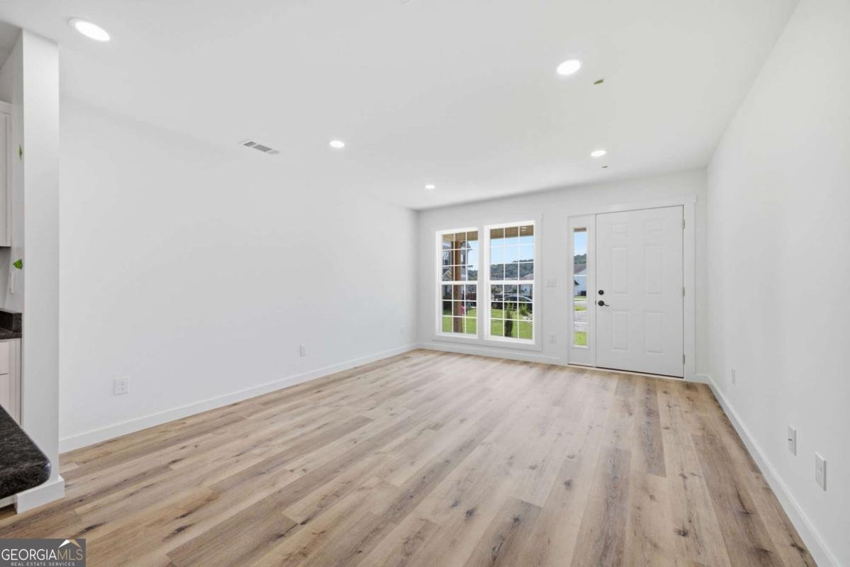 305 Legacy Lane Calhoun - Photo 9