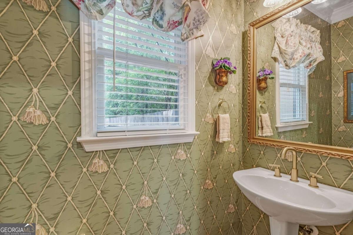 3202 Evelyn Street Tucker - Photo 9