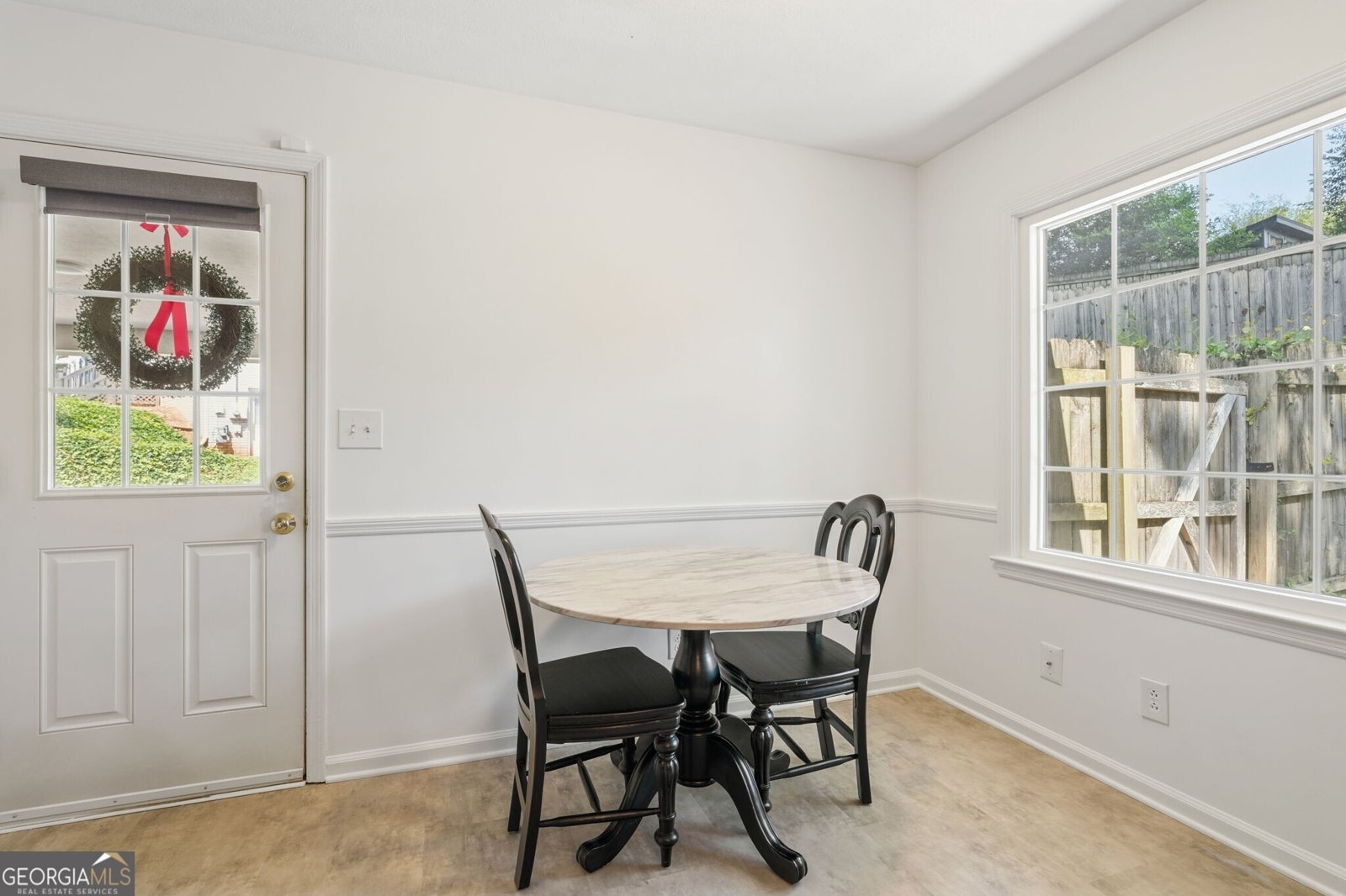 260 Abington Drive Sandy Springs - Photo 8