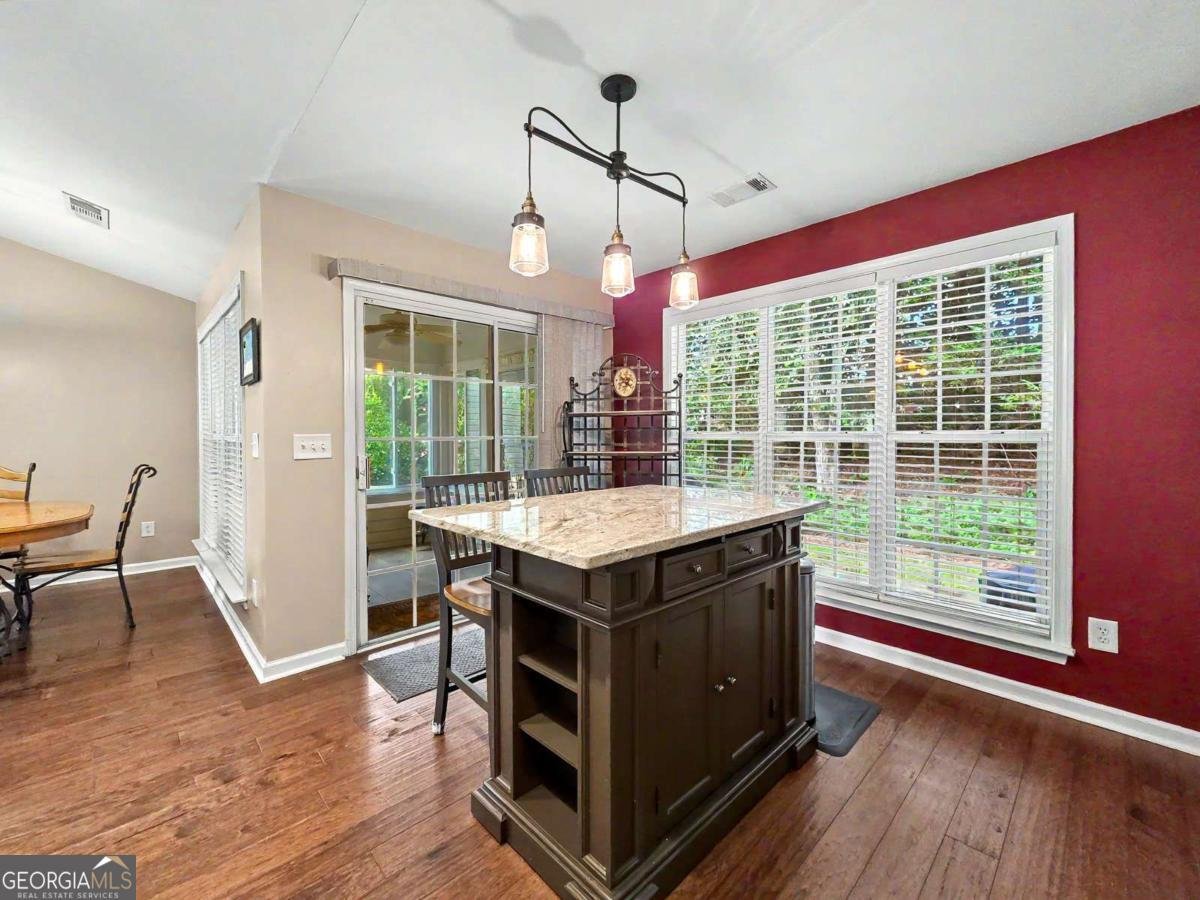6730 Waveland Drive Cumming - Photo 12