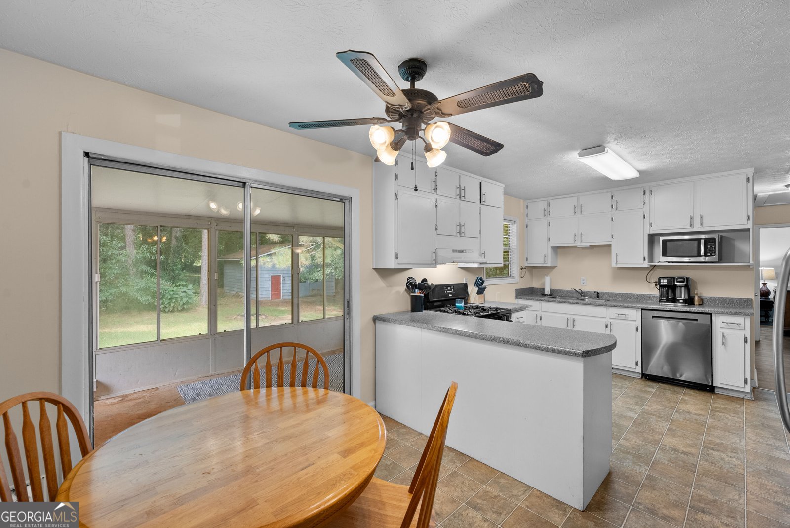 900 Carlton Drive Conyers - Photo 16