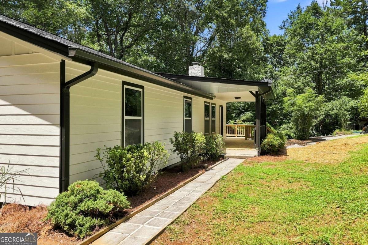 283 Ash Circle Waleska - Photo 8