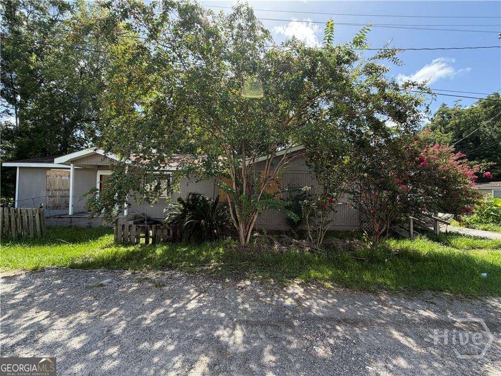 2502 2nd Avenue Savannah - main photo